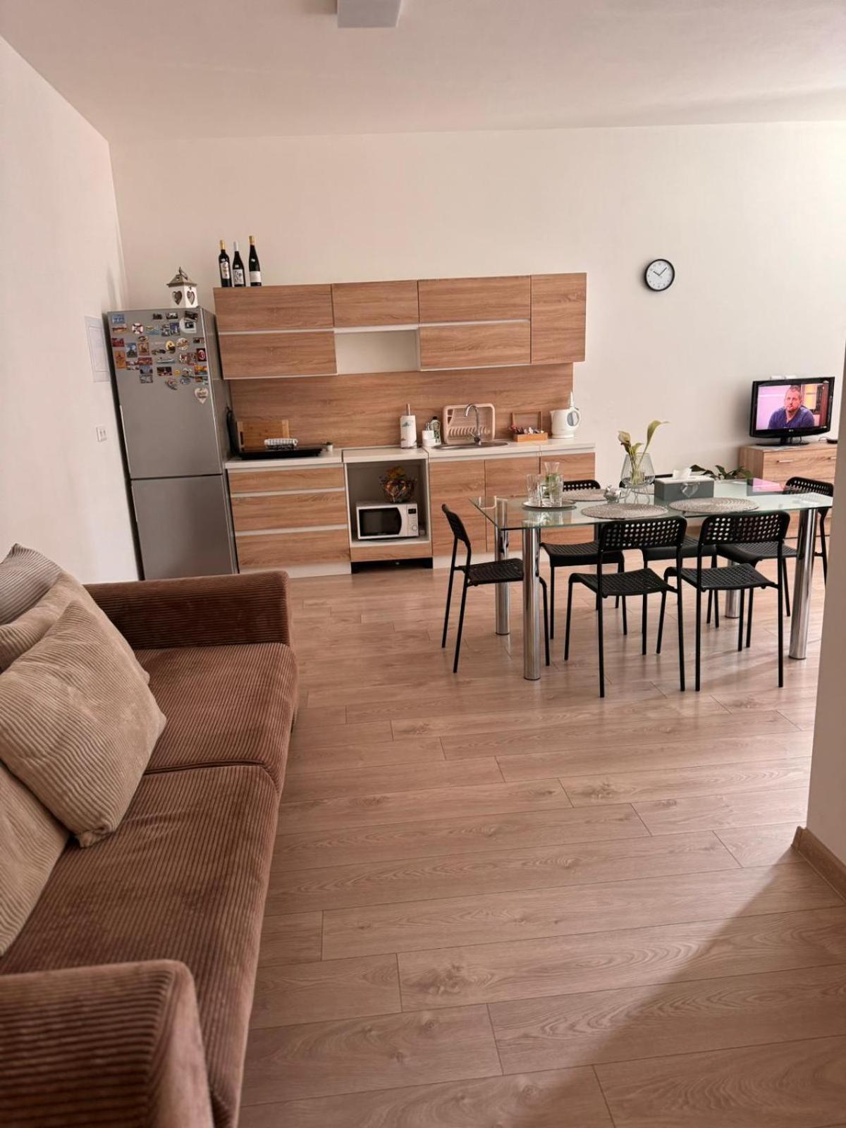 Apartman Ruza روجومبيروك المظهر الخارجي الصورة